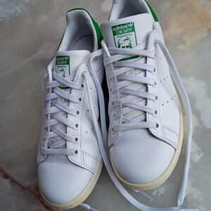 Adidas Men's White and Green Trainers